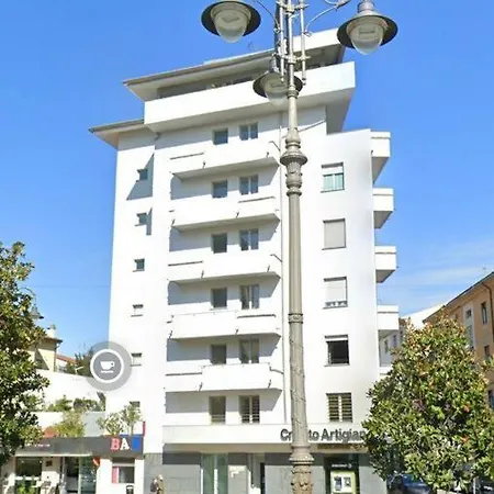 Apartament Rainbow Piza